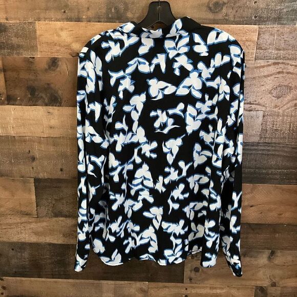 Halogen Button Down Blouse V-neck Black White Blue Floral Button Cuffs Women 2X - Picture 10 of 11